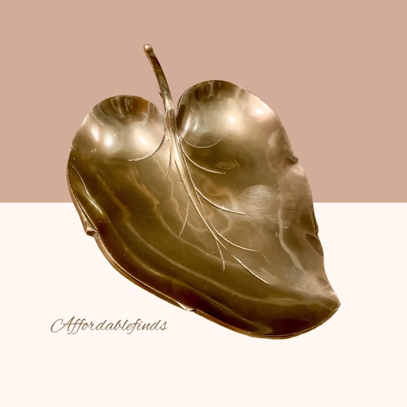 Vintage Leaf Catchall Trinket Dish